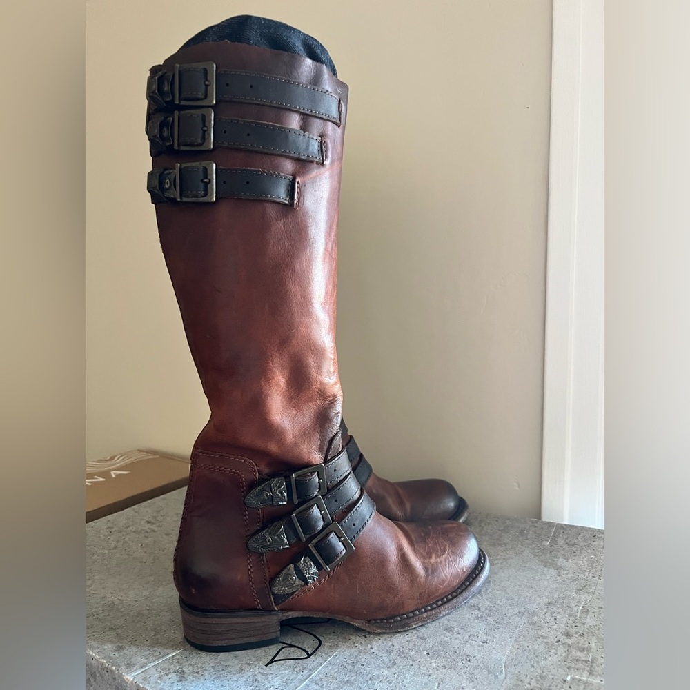 Freebird by Steven OG Raylene Straps Beautiful Buckles Leather Cognac 6